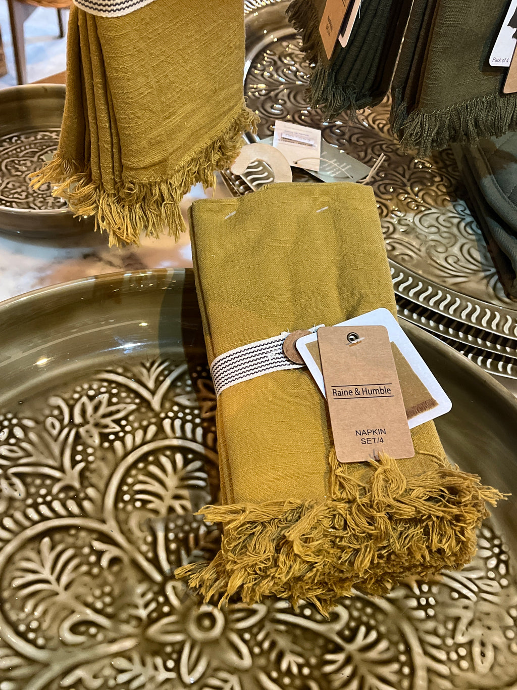 Napkin Set - 4