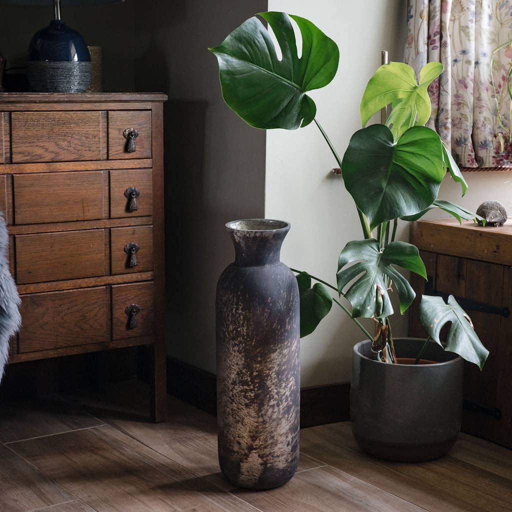 Beautiful 60cm Tall Shale Glass Vase