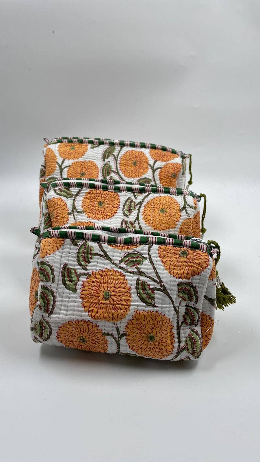 100% Cotton Quilted Washbag - Orange Floral