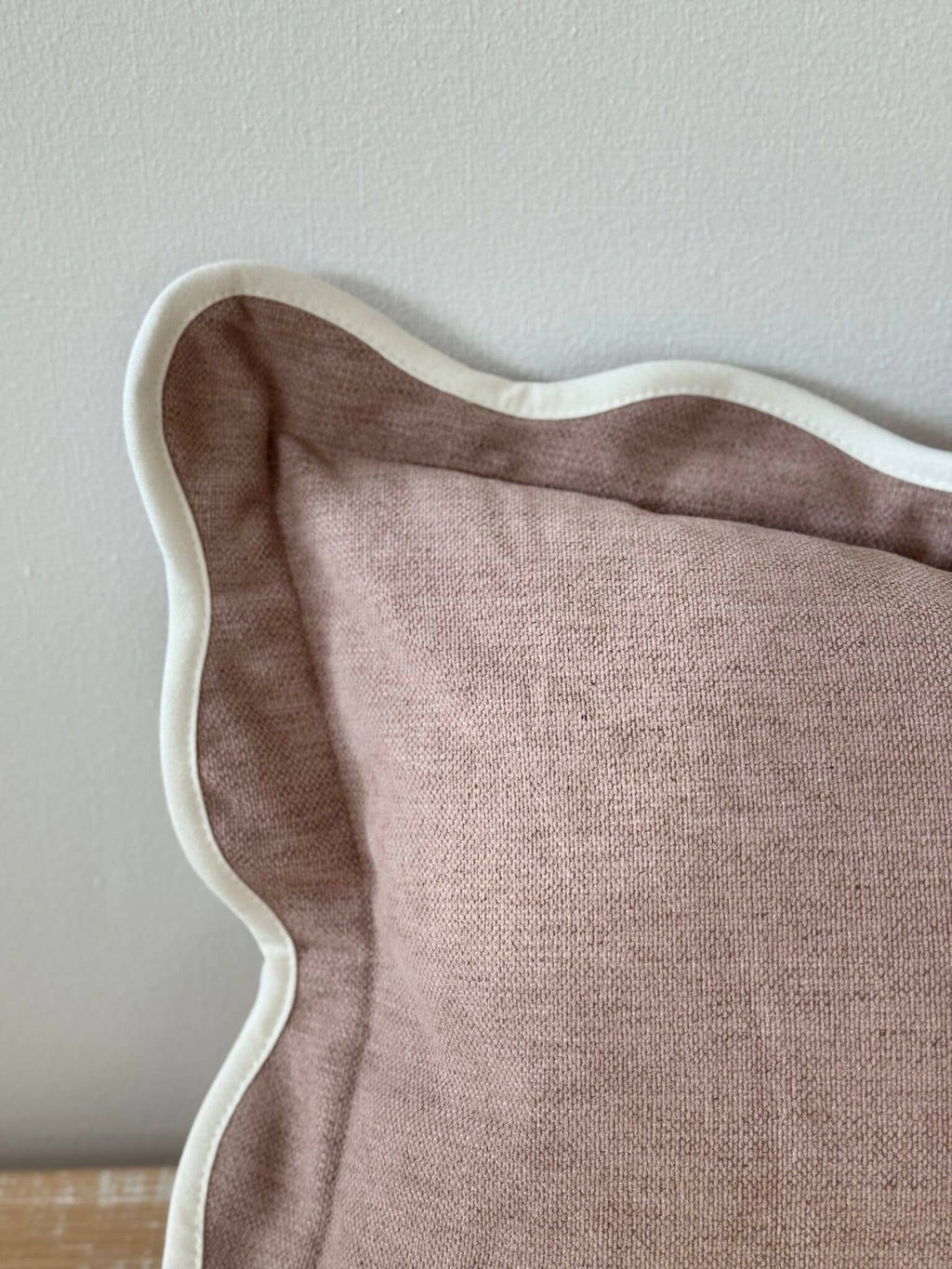 Chloe Dusty Pink Scalloped Edge Cushion 50x30