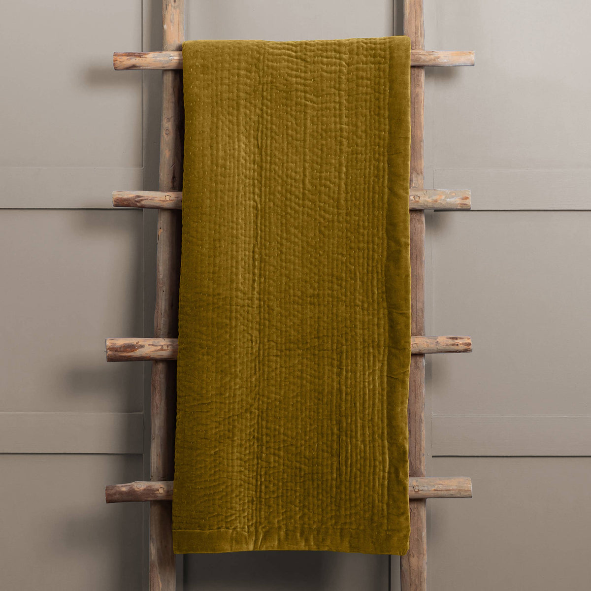 Haze Velvet Quilted Throw Mustard