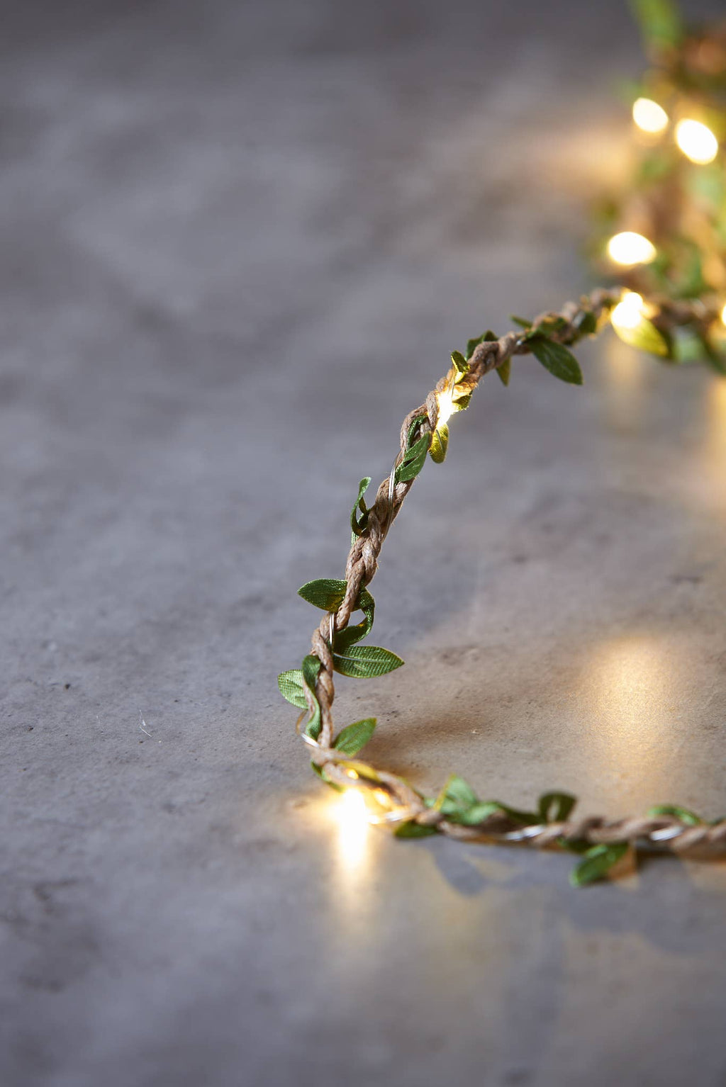 Leaf Twine