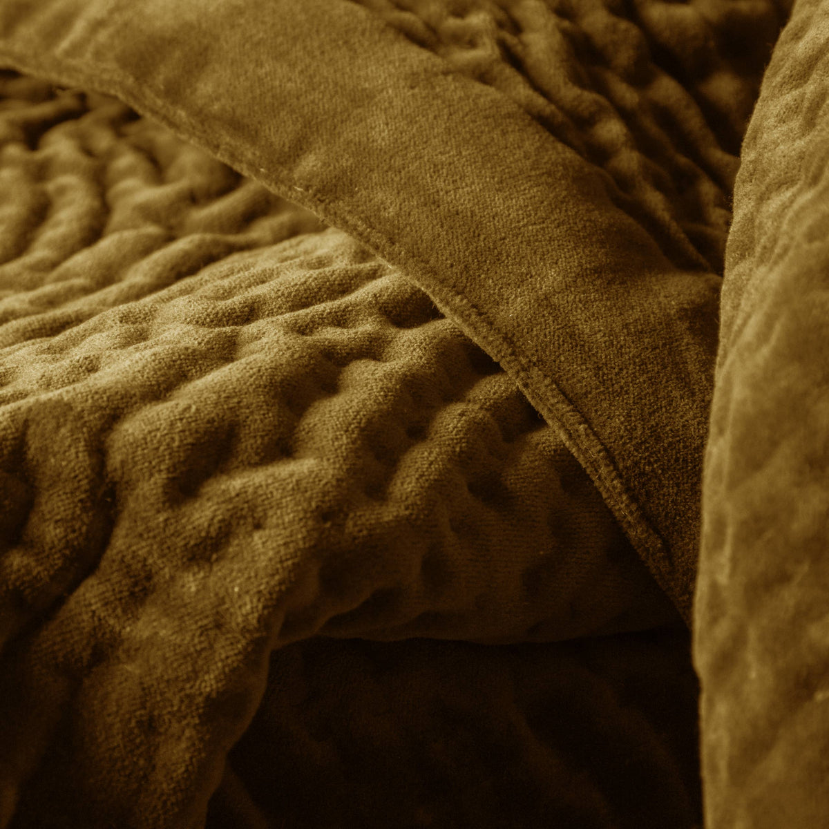 Haze Velvet Quilted Throw Mustard