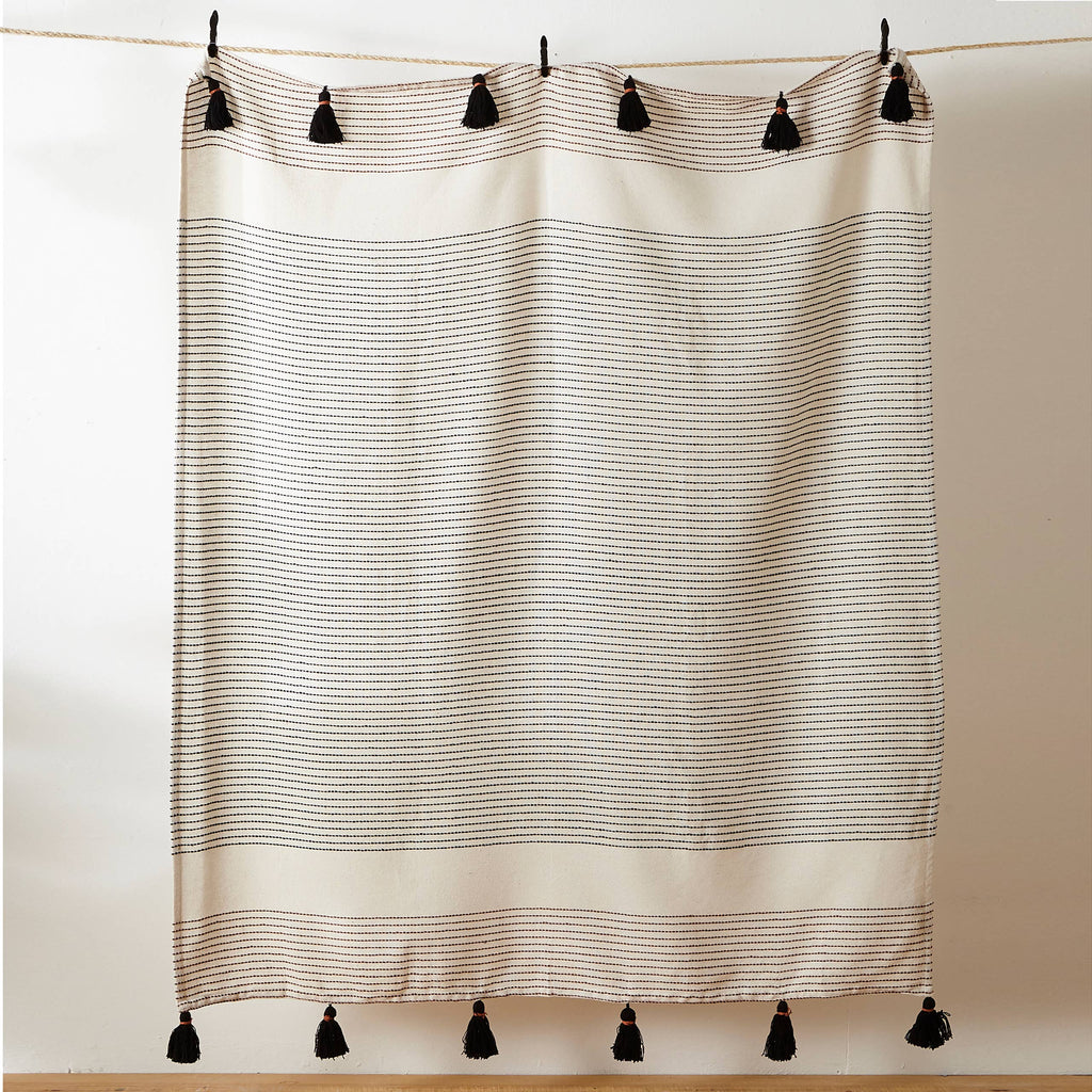 Banda Tasselled Throw Pecan/Black
