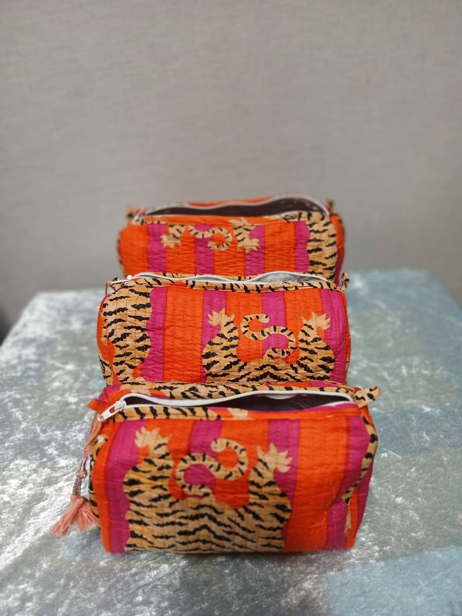 100% Cotton Quilted Washbag - Tiger Design