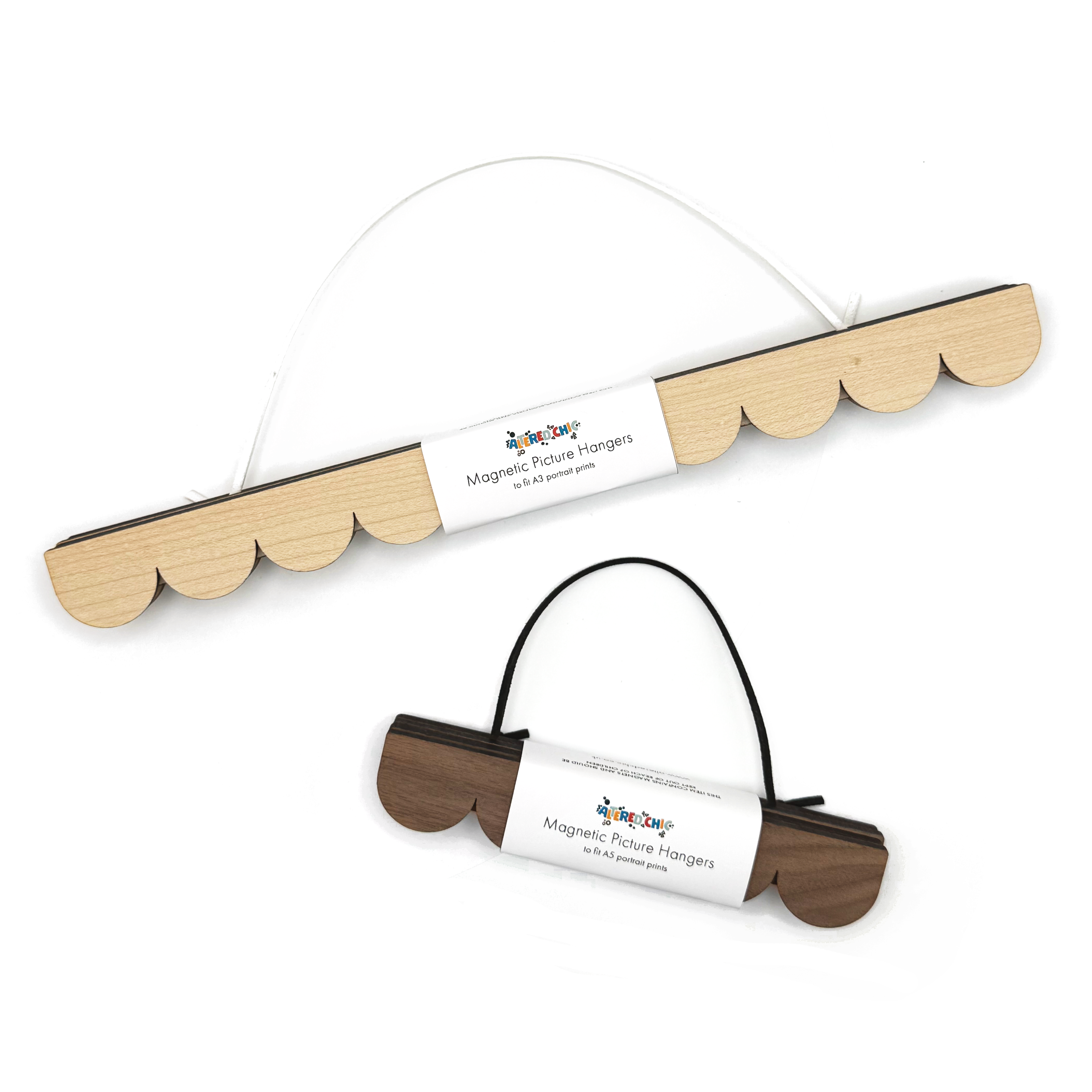 A3 Scallop American Maple Magnetic Picture Hanger