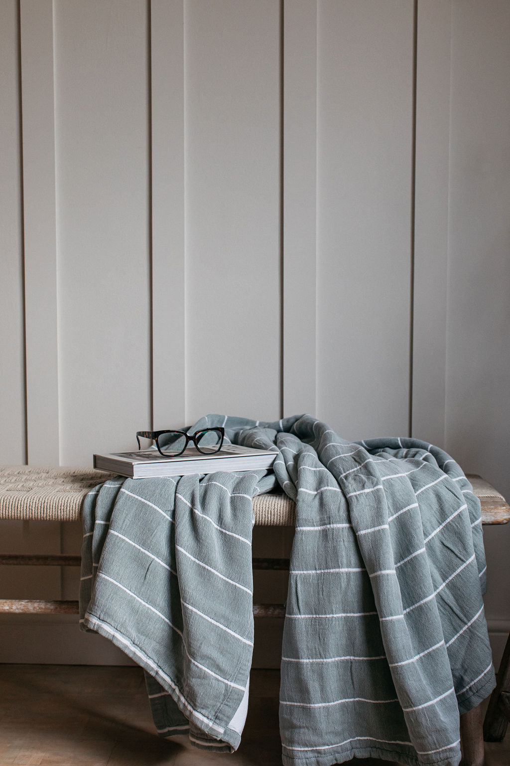 Ebino Wide Stripe Throw