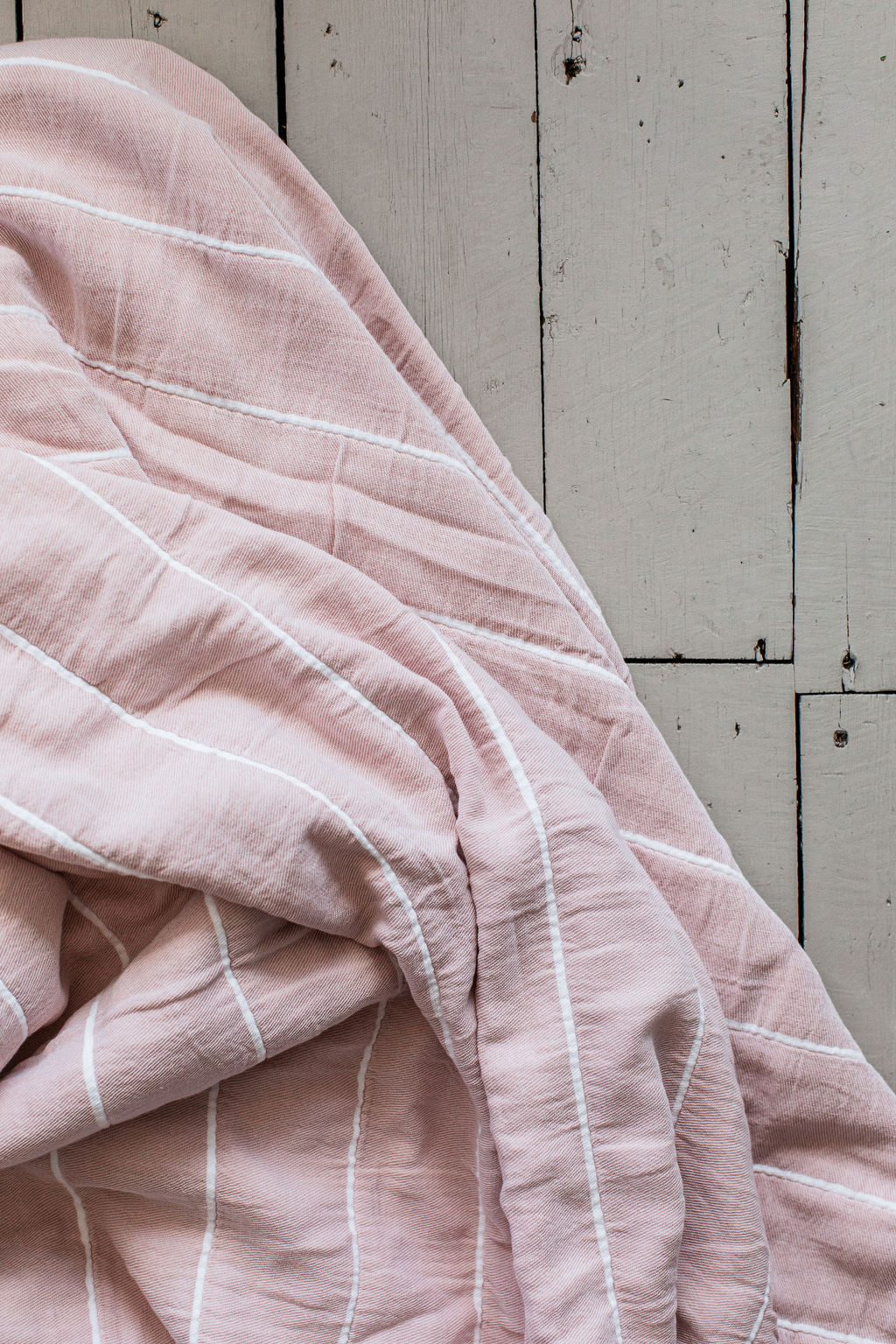 Ebino Wide Stripe Throw