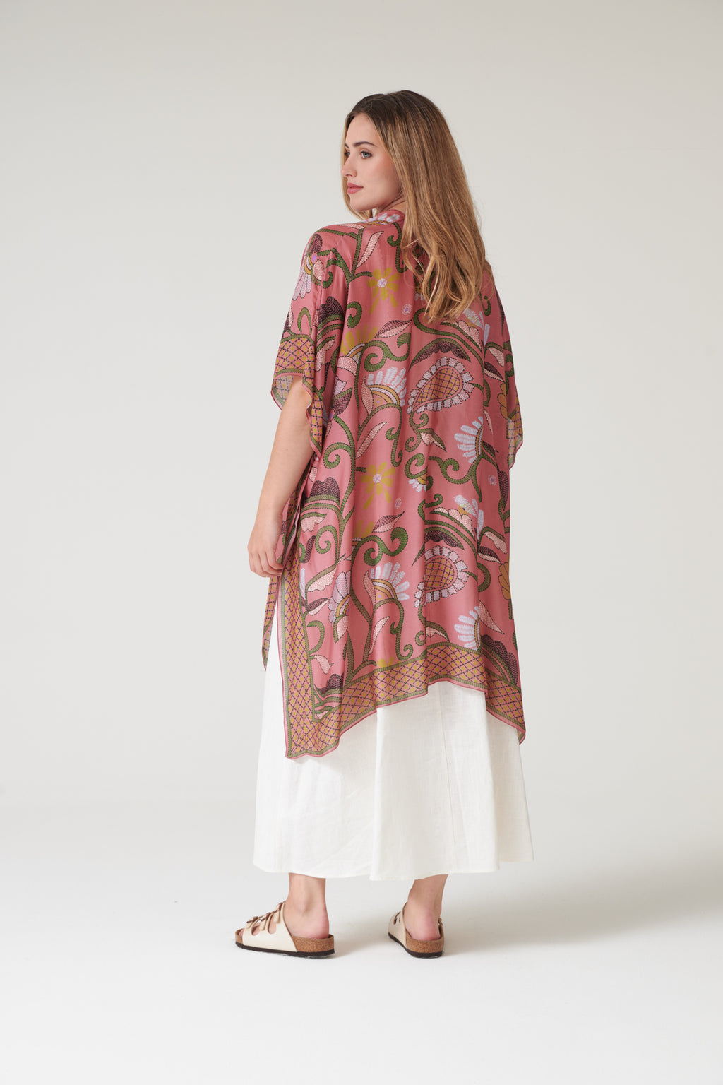 Giant Kantha Dusk Thrower - One Hundred Stars