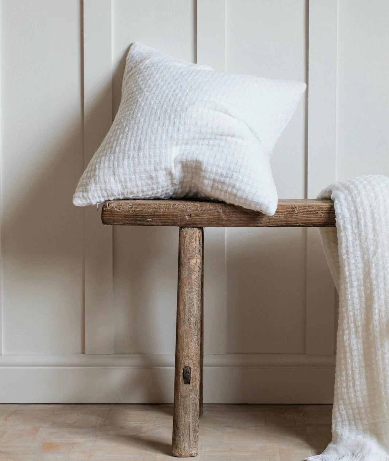 Hallen Basket Weave Cushion in White 50x50