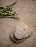 The Vegetable Patch Small Oven Glove - Carrot