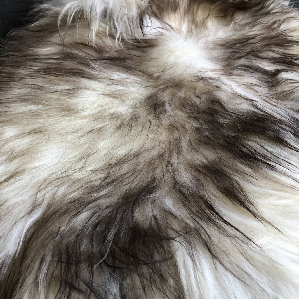 Icelandic Sheepskin Rug - Timberwolf
