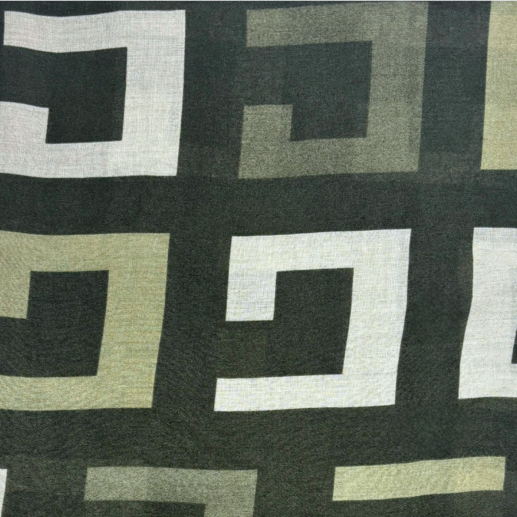 Big Geometrical Print Scarf