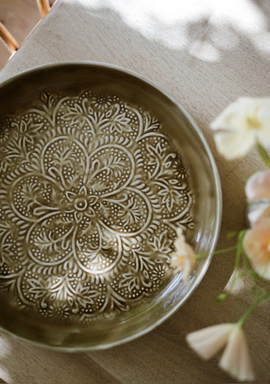 Enamel Platter Round - Taupe